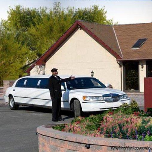 Inn Of The Dove Romantic Luxury & Business Suites Bensalem Exterior foto